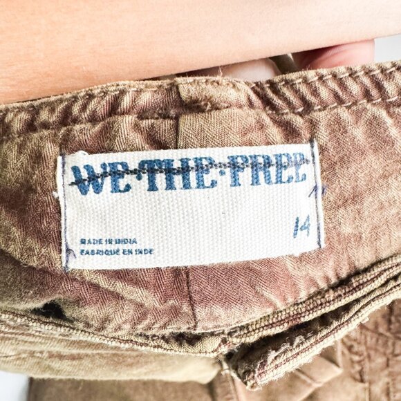 Brown Women's Casual Pants - Picture 6 of 7